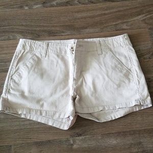 Khaki short